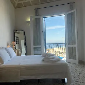 Affittacamere La Camera Sul Porto, Marettimo